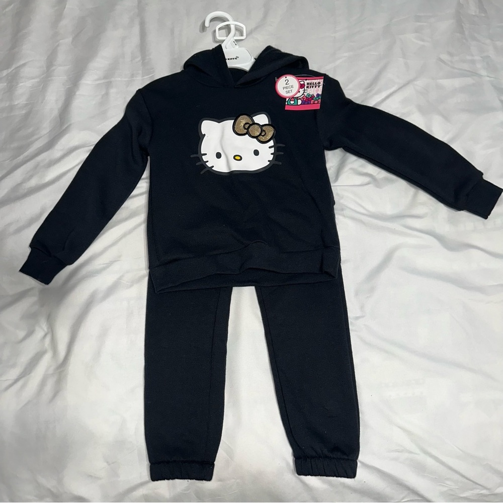 Hello Kitty 2 piece outfit nwt